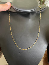 Load image into Gallery viewer, Minimalist Necklace
