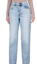 Load image into Gallery viewer, Light Denim Jeans
